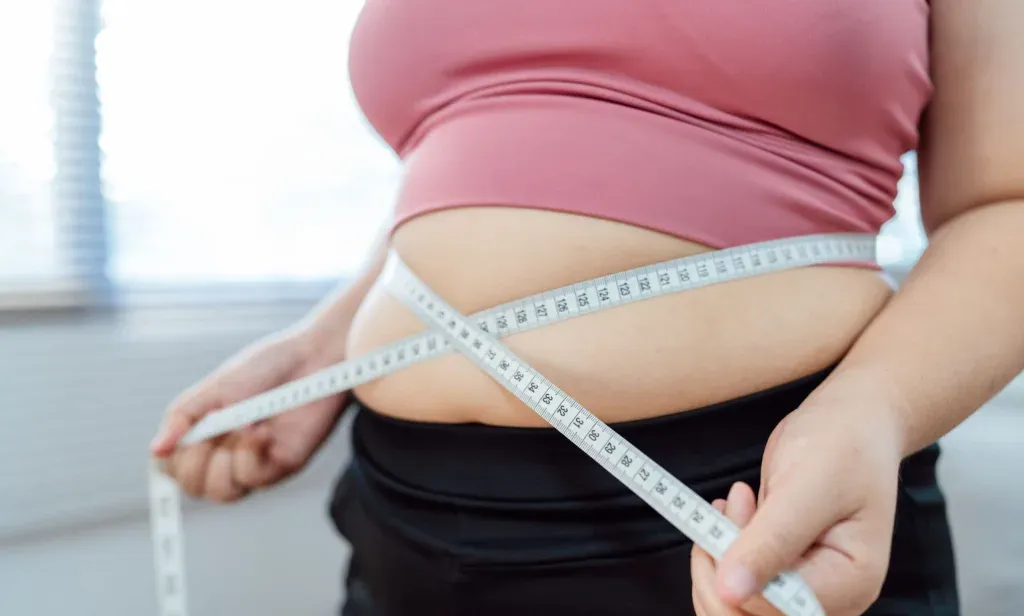 Mengapa Perut Buncit Susah Hilang? Ini Penjelasan & Solusinya