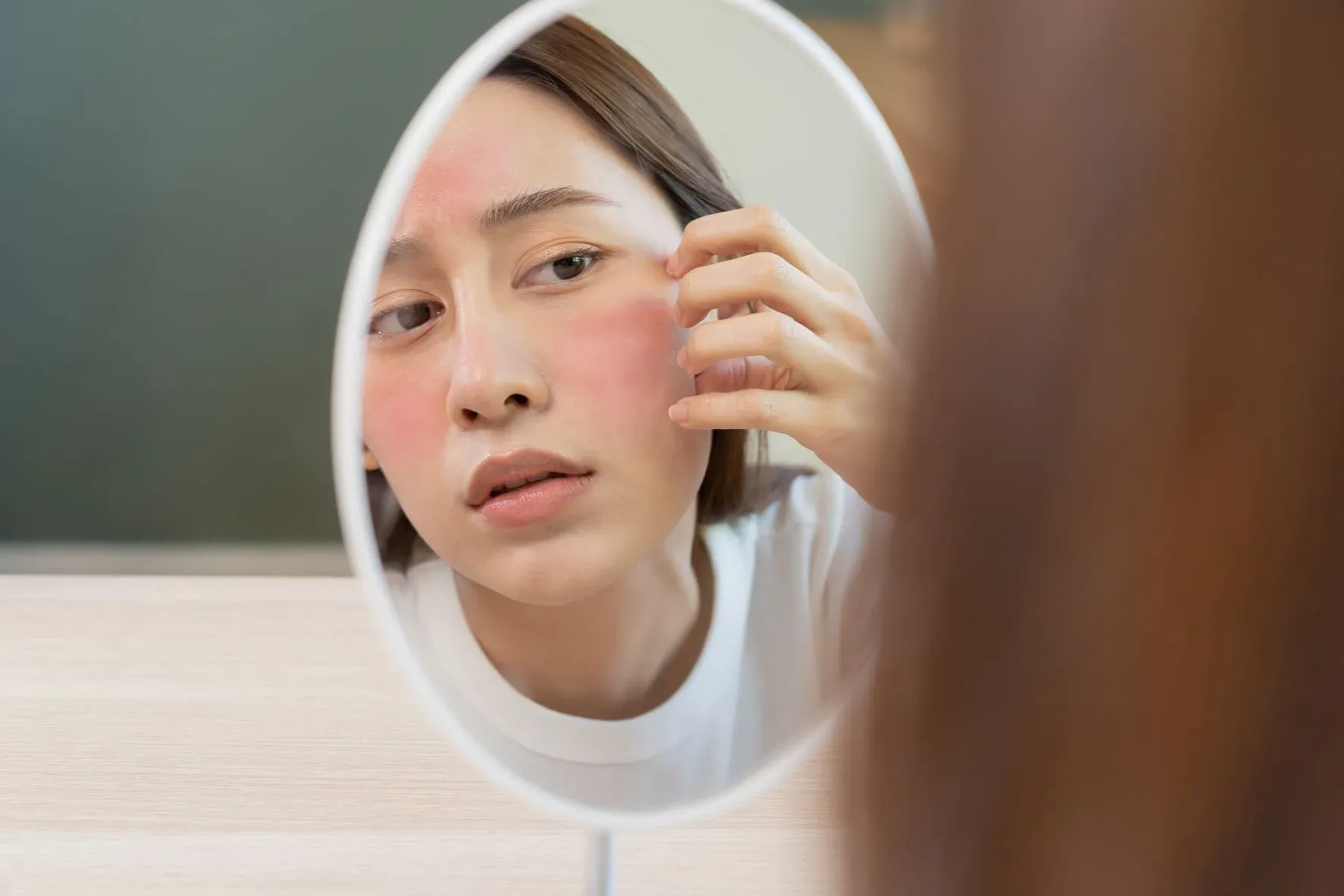 Bagaimana Cara Merawat Kulit Kering agar Selalu Lembap dan Tidak Kusam?
