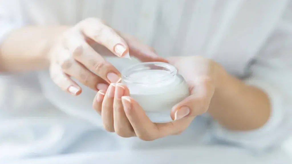 Cara Mudah Dapatkan Kulit Lembap Maksimal dengan Pelembab Hyaluronic Acid