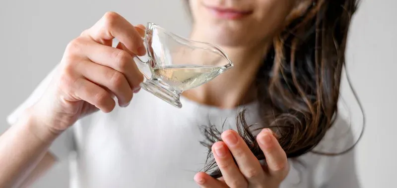 7 Cara Ampuh Mengatasi Rambut Rontok