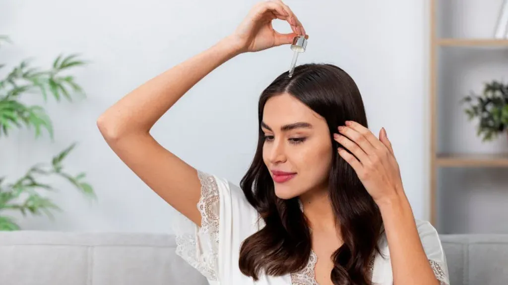 Rambut Makin Tipis? Perbaiki dari Dalam dengan Vitamin dan Mineral Ini
