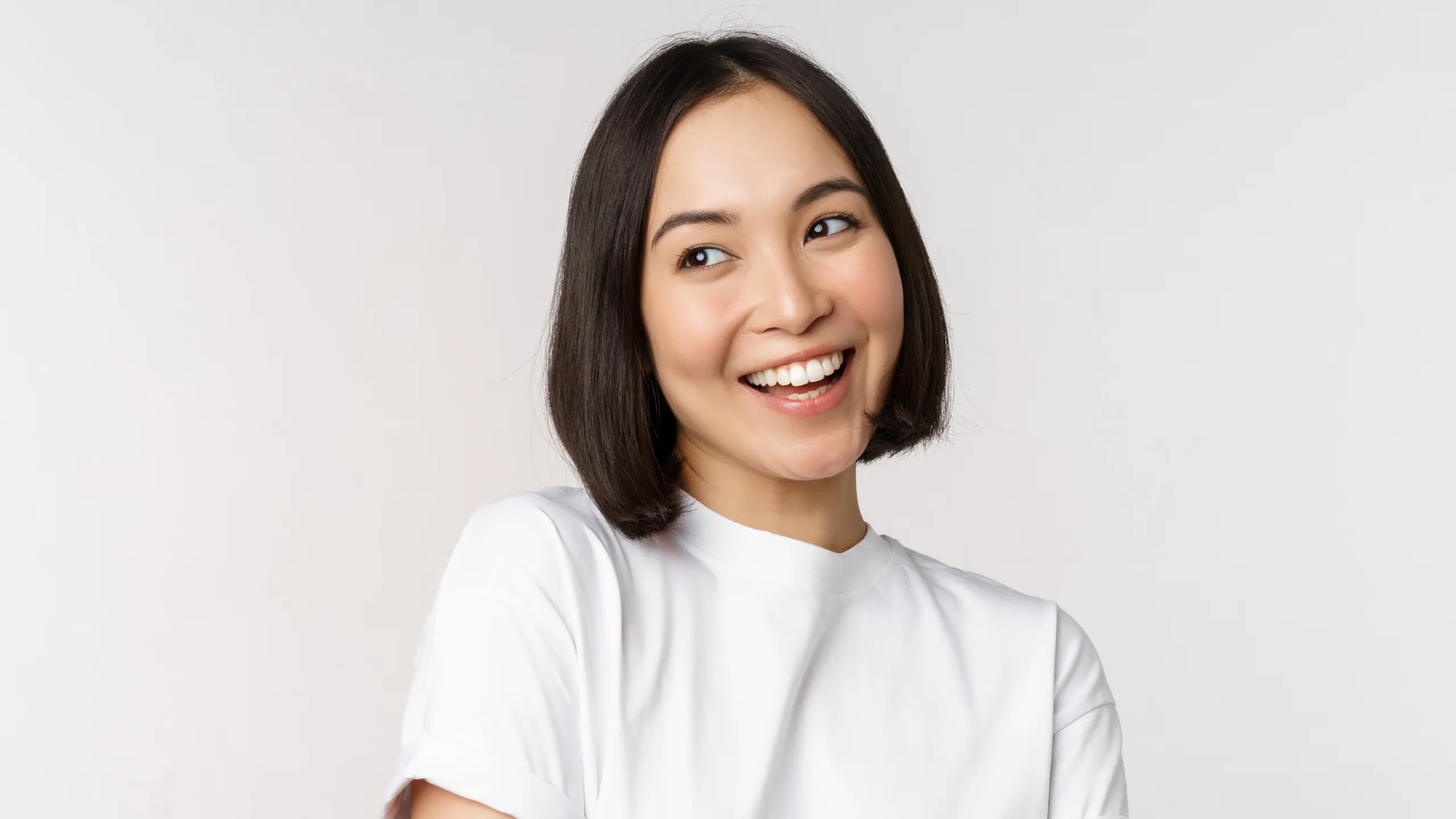 Wajah Diamond: Trik Makeup, Rambut & Treatment di Sozo Skin Clinic