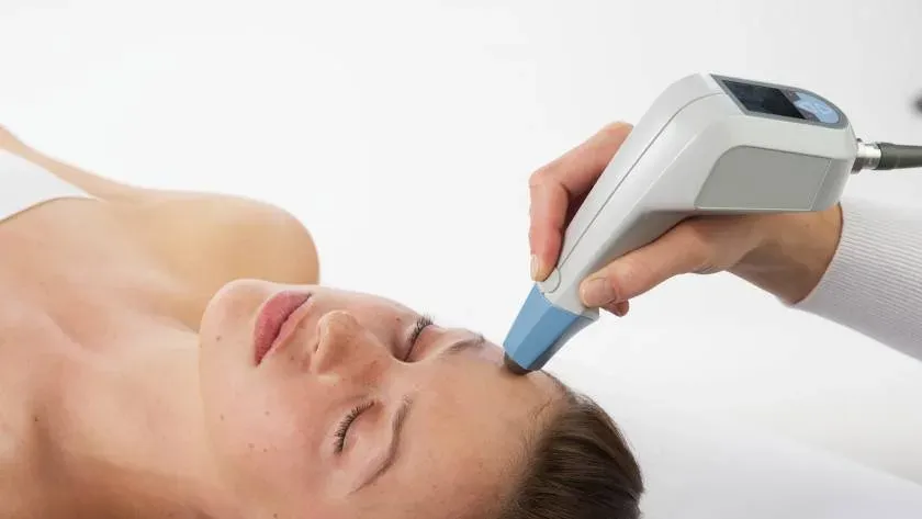 Exilis vs HIFU: Mana yang Lebih Tepat untuk Mengencangkan Kulitmu?