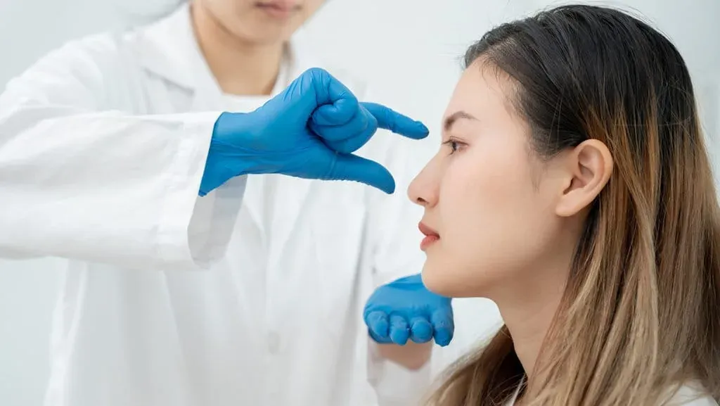 Takut Jalani Operasi Hidung? Ini Alternatif Aman untuk Kamu