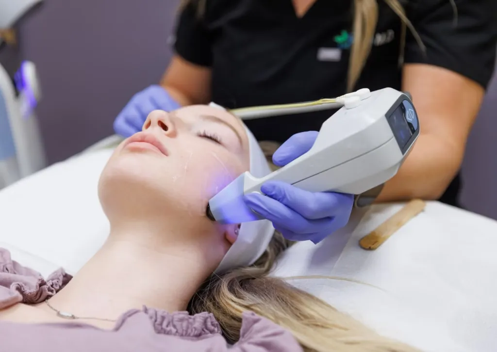 7 Alasan Exilis Jadi Pilihan Terbaik untuk Kontur Tubuh Ideal