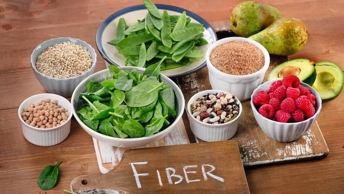 8 Makanan Tinggi Serat Paling Ampuh untuk Turunkan Berat Badan Tanpa Rasa Lapar