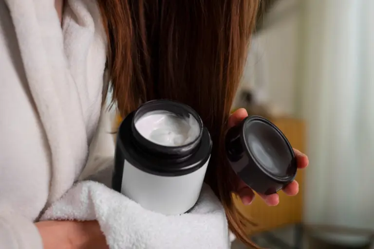 7 Masker Rambut untuk Rambut Rontok yang Efektif dan Mudah Dibuat di Rumah