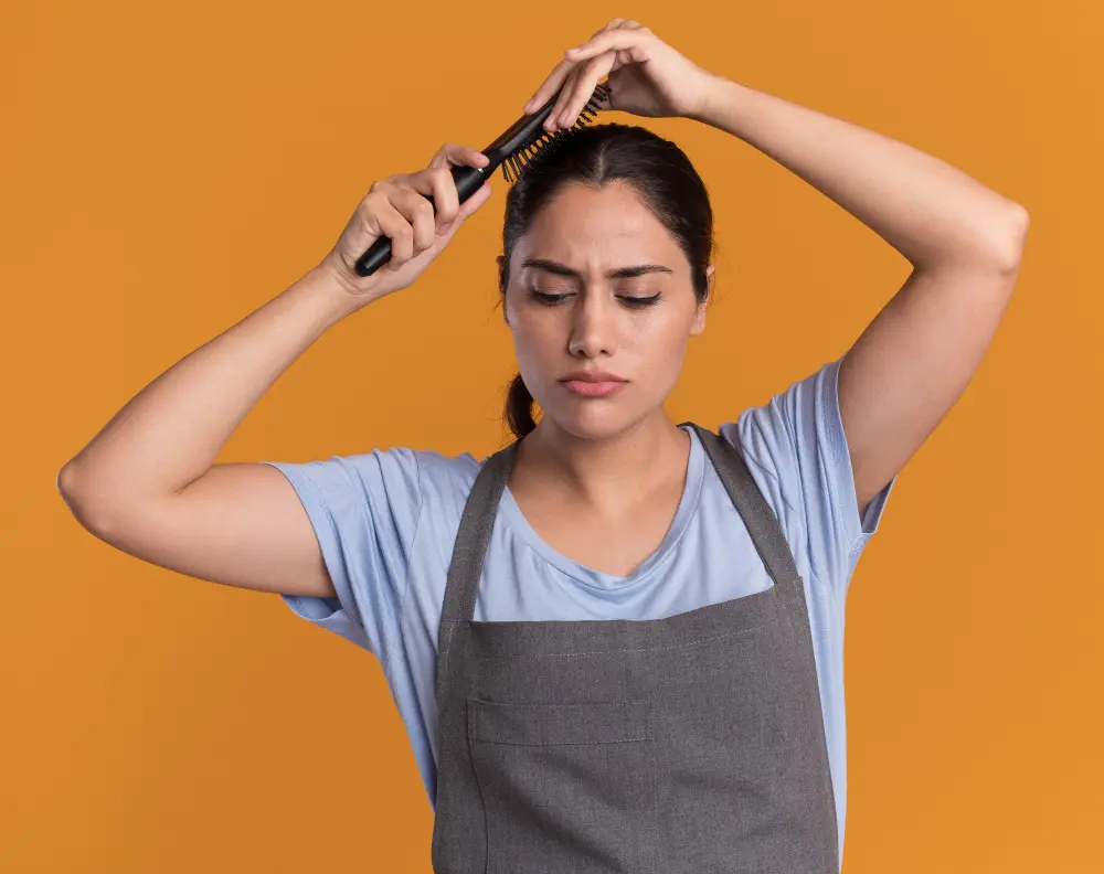 Rambut Rontok Setelah Melahirkan: Penyebab, Cara Mengatasi, dan Kapan Harus Waspada