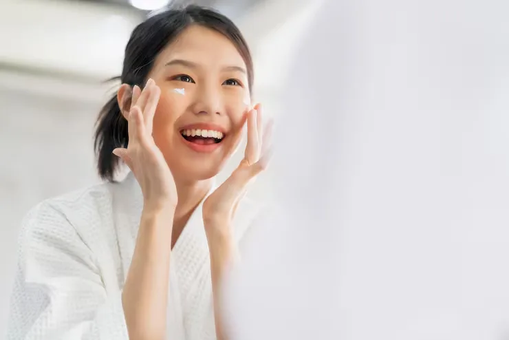 Brightening untuk Apa? Kenali Cara Kerja dan Jenis Bahan Aktifnya