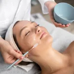 Korean LHALA Peel: Prosedur, Manfaat & Efek Samping