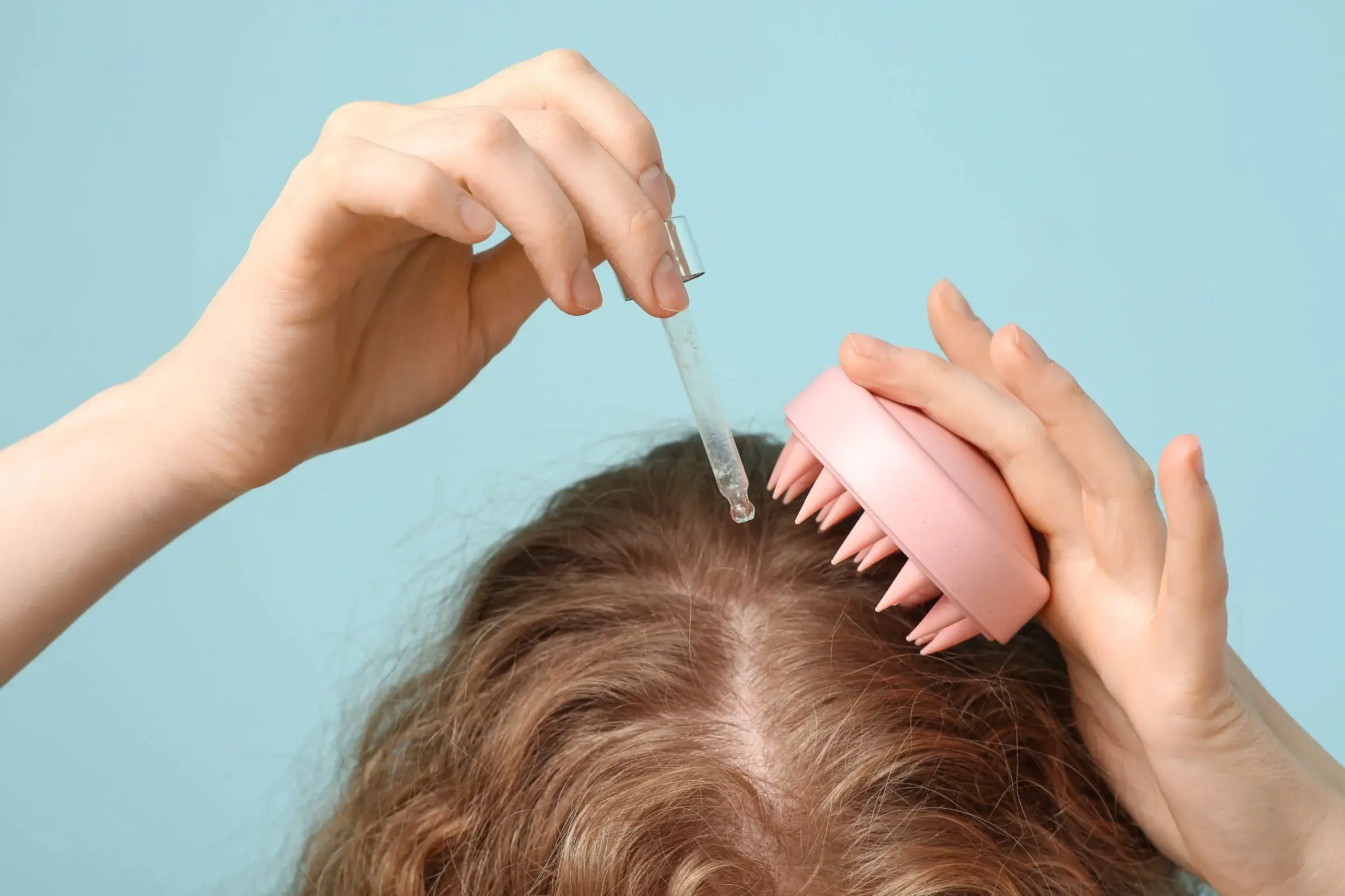 pijat kepala untuk perawatan rambut rontok