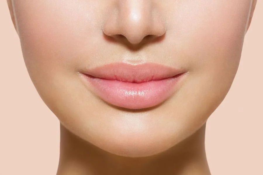Bibir Pink Bisa dari Laser atau Inject, Mana yang Cocok untuk Bibirmu?