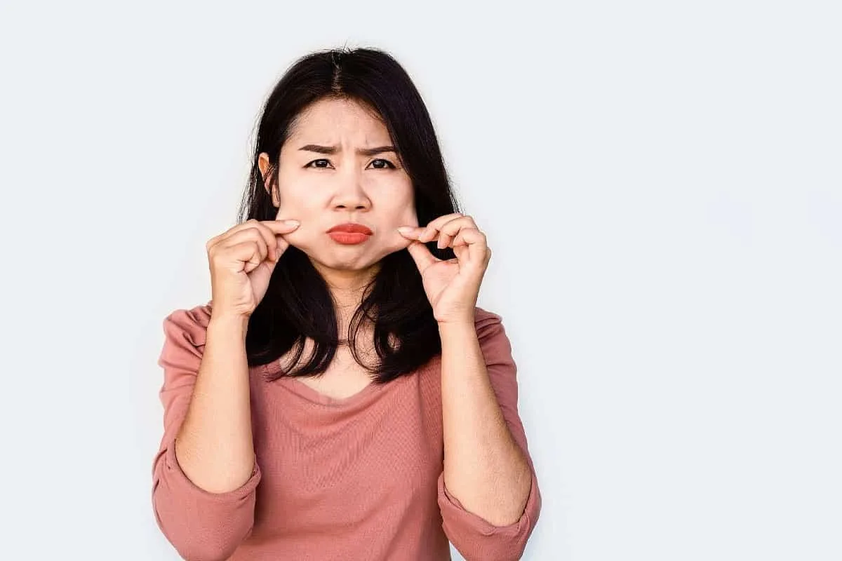 Merasa Pipi Tembem? Ini yang Perlu Kamu Tahu Sebelum Meso Pipi