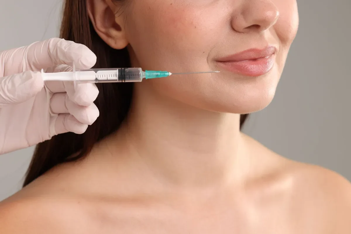 Efek Samping Botox Rahang: Mana yang Normal dan Mana yang Perlu Diperiksakan?