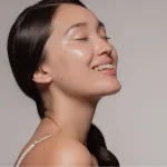 Treatment Wajah Glowing: Pilih Sesuai Penyebab Kusammu